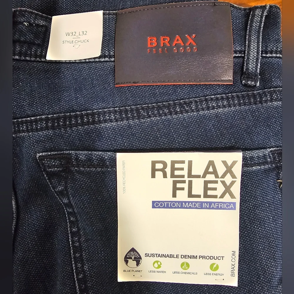 BRAX Chuck Classic Indigo Relaxed Fit Luxury Jeans Men's Sz 32